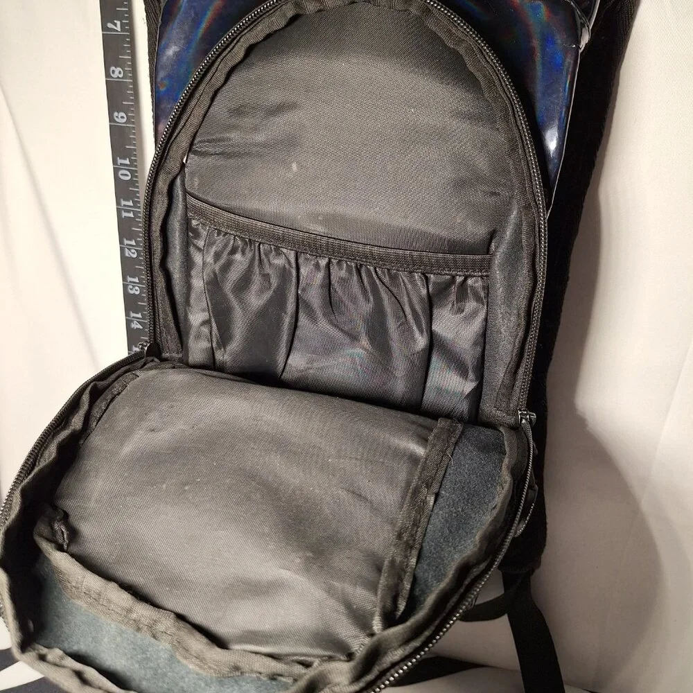 Vibedration hydration backpack
